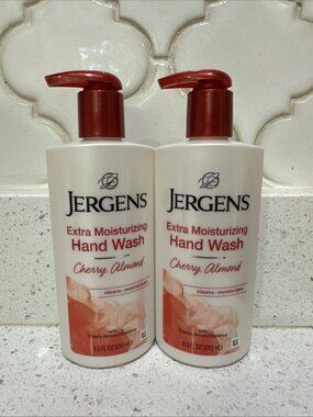 Jergens Extra Moisturizing Hand Wash Liquid, Cherry Almond, 8.3 fl oz Lot Of 2